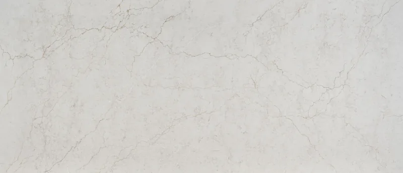 MSI Q Quartz Calacatta Miraggio Cove quartz slab: warm golden-white background with gold, beige and white veins