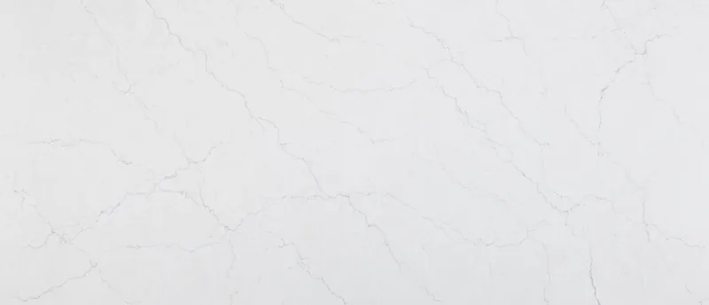 MSI Q Quartz Calacatta Miraggio Duo quartz slab: warm white background with fine crackle veins and bolder gold-gray lines