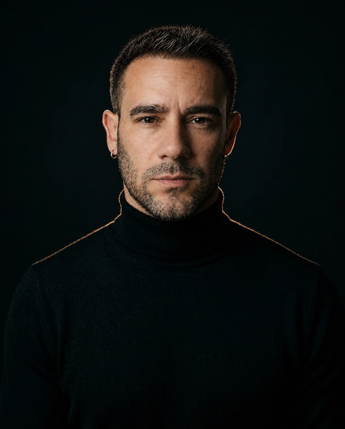 Portrait of Esley Fleitas, founder and master fabricator at Griffin Quartz